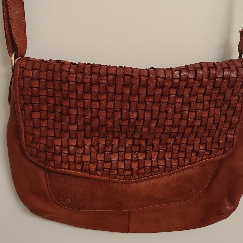 100% Italian Leather Crossbody Purse